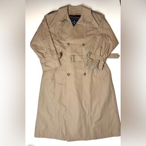 London Fog Men’s Limited Edition Tan Trench Coat Size- 40 Reg